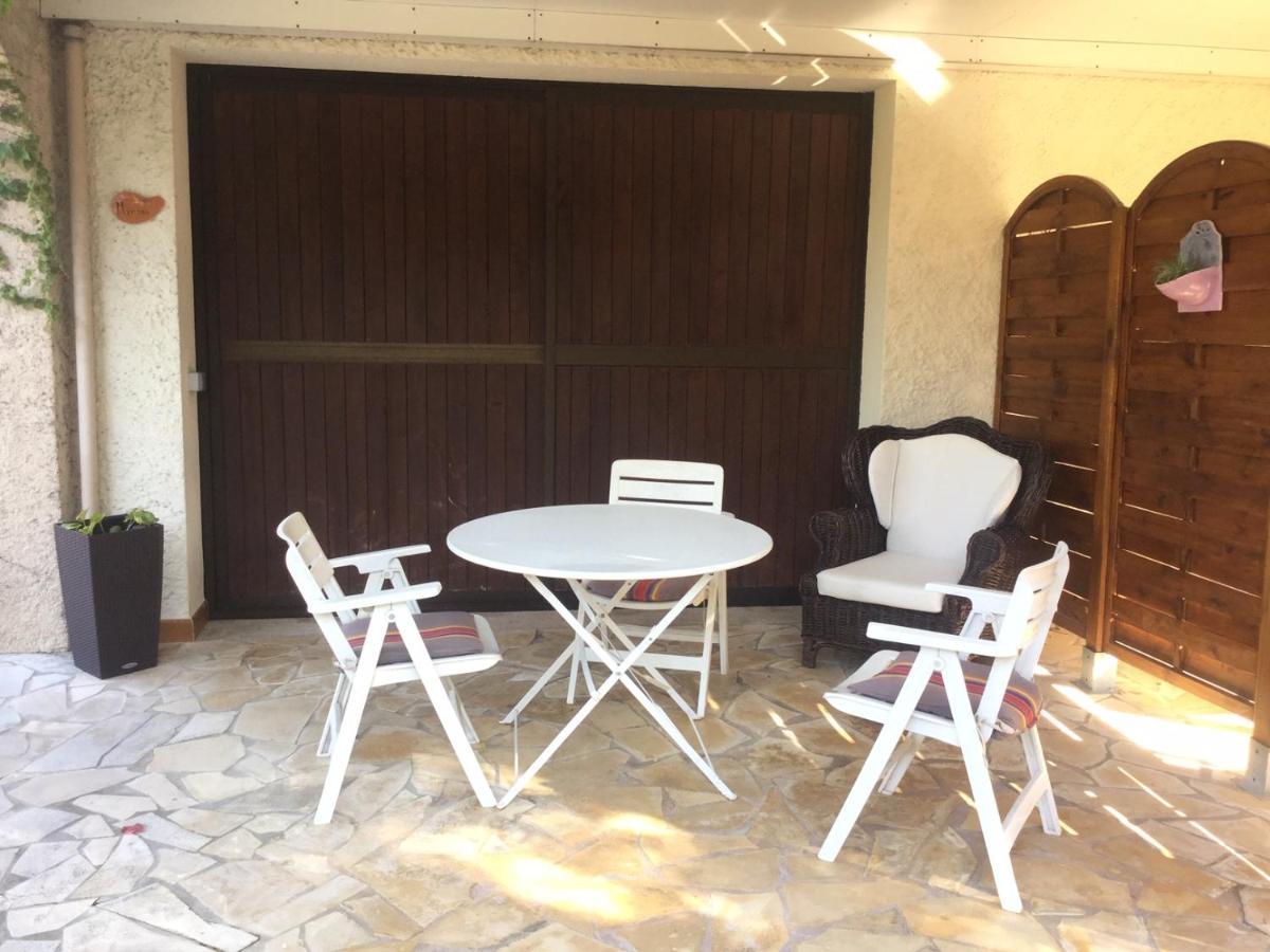 Hotel Le Patio Fleuri Lorgues Esterno foto