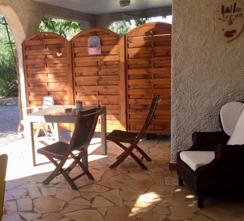 Hotel Le Patio Fleuri Lorgues Esterno foto